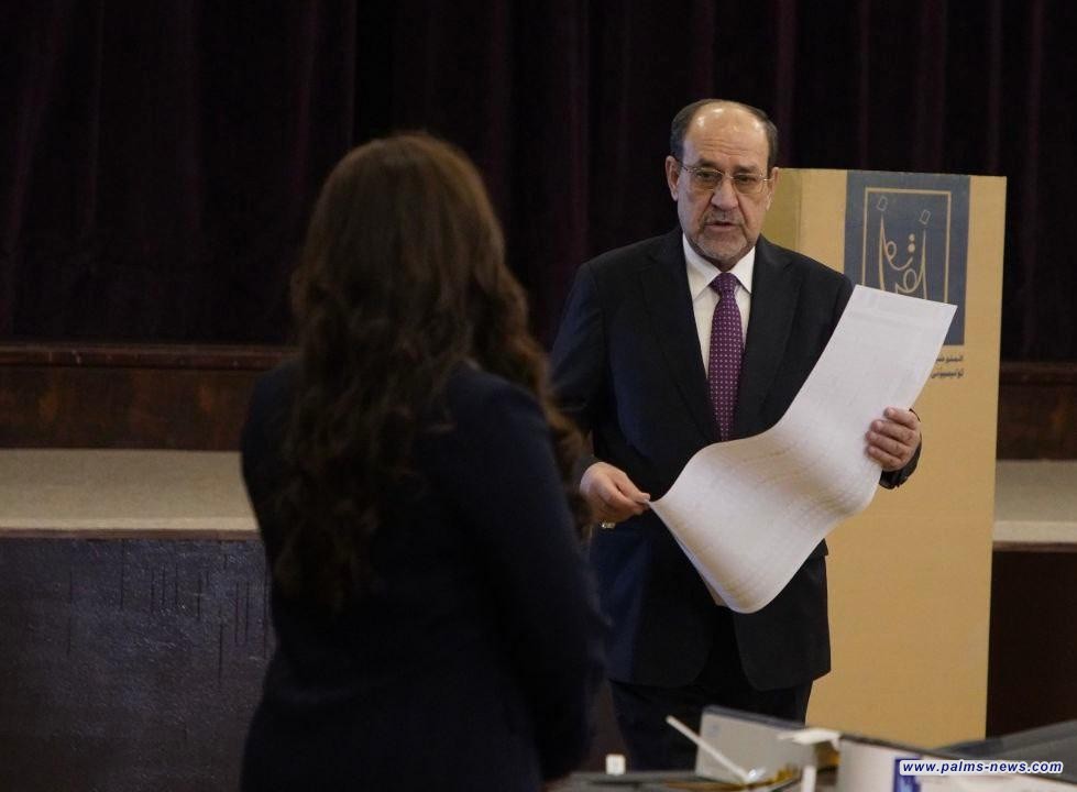 قادة كتل وعدد من المسؤولين والسياسيين يدلون بأصواتهم في مراكز الاقتراع.